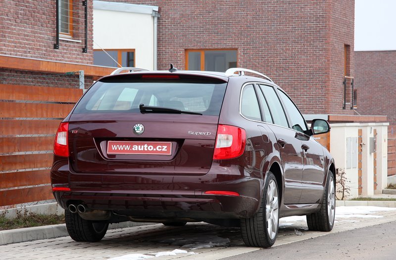 Škoda Superb