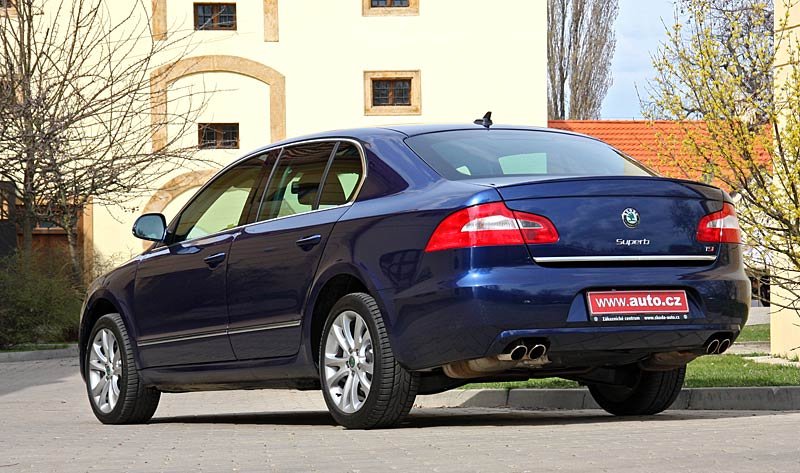 Škoda Superb