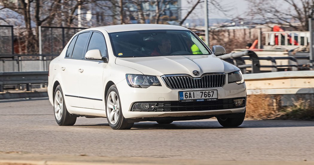 Škoda Superb