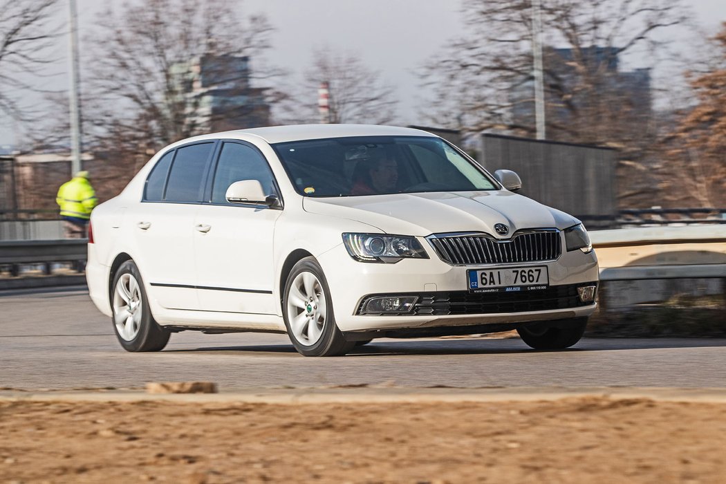 Škoda Superb