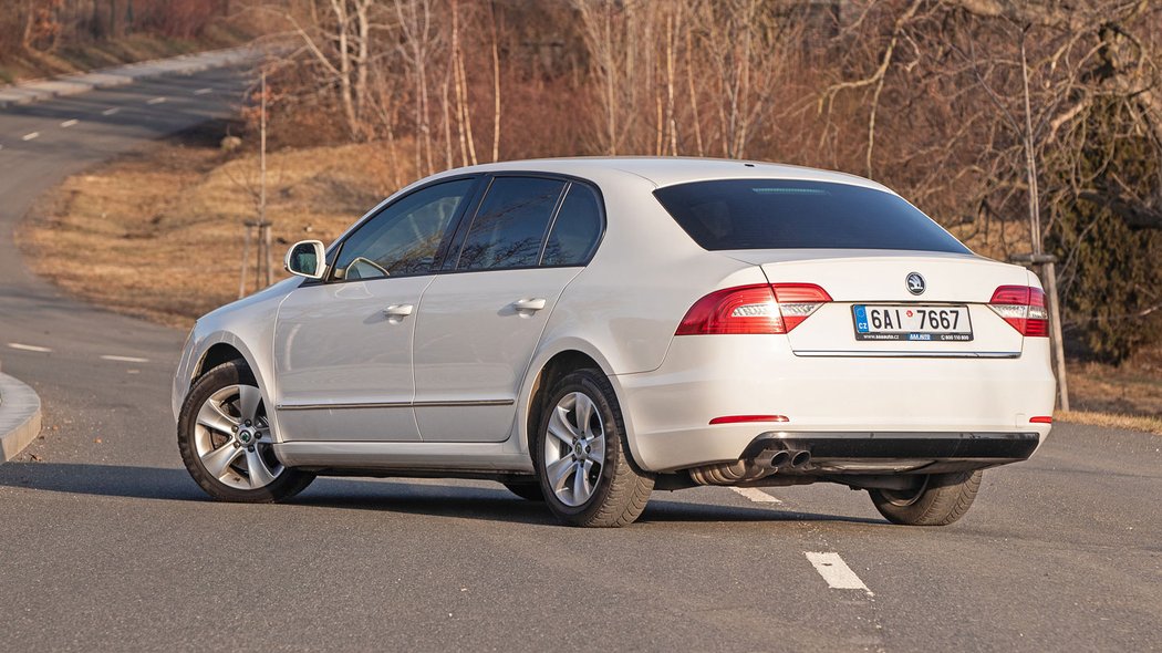 Škoda Superb