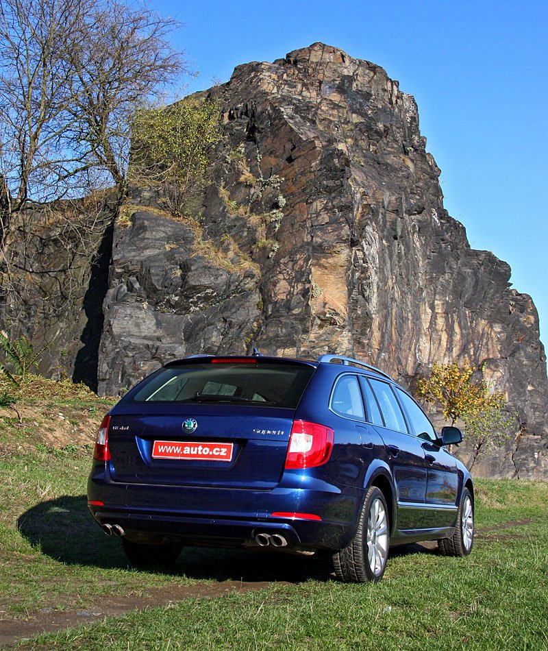 Škoda Superb