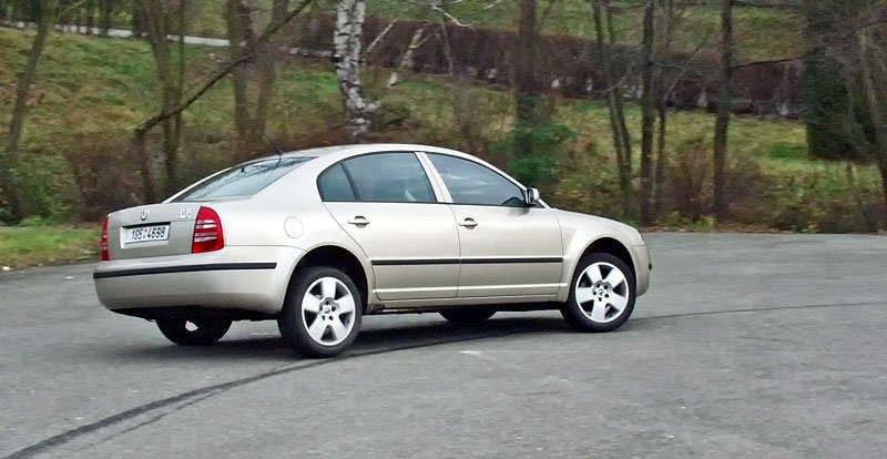 Škoda Superb