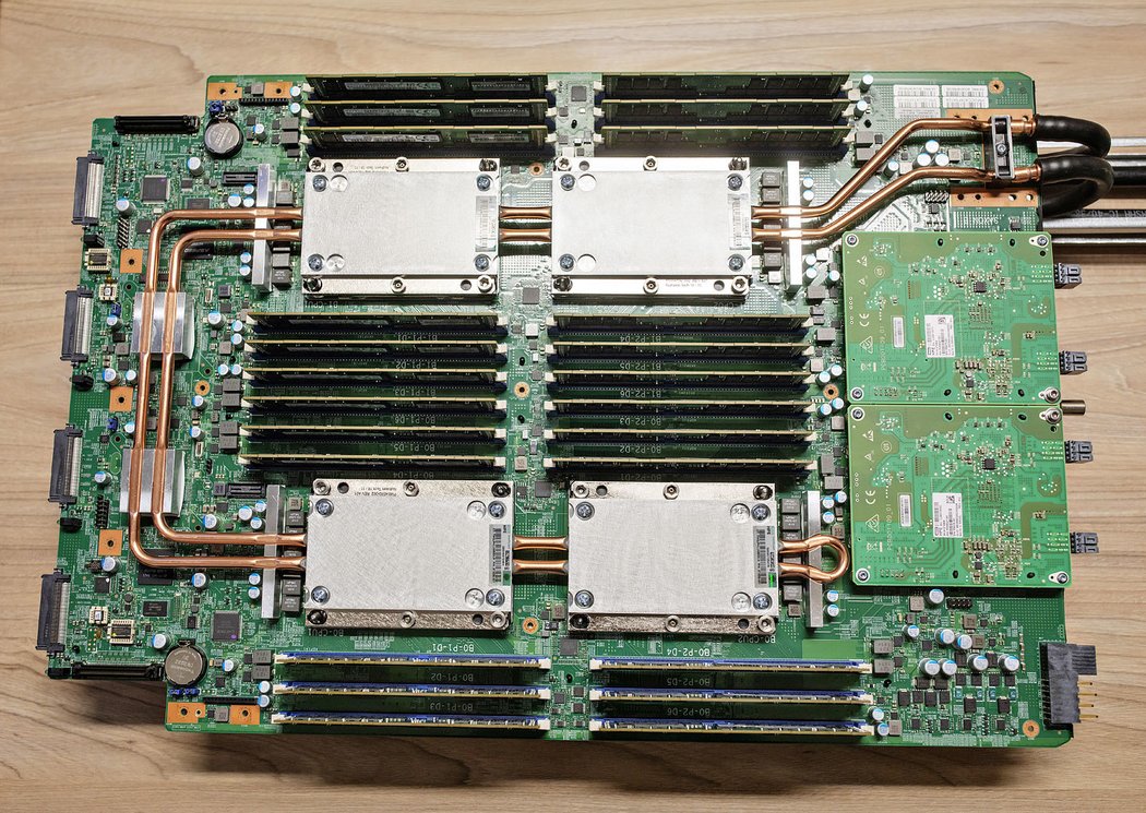 Škodovka má nejvýkonnější superpočítač v republice. Zvládne dvě biliardy operací za sekundu
