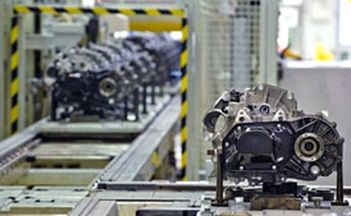 Škoda Auto kromě produkce motorů omezí i výrobu převodovek