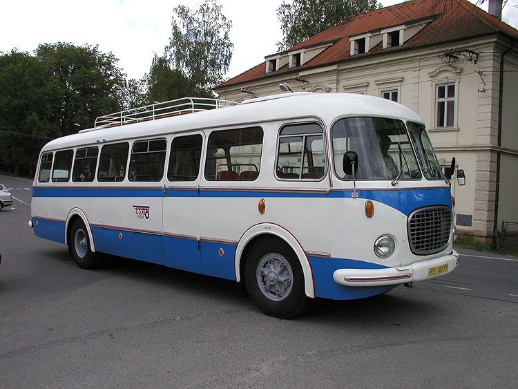 Škoda 706 RTO