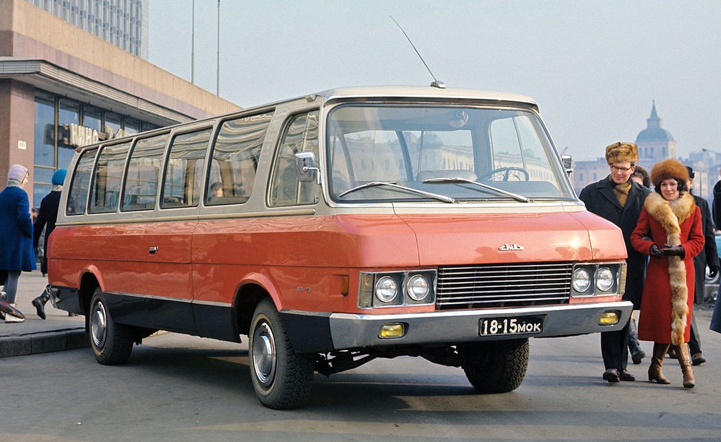 ZiL 118