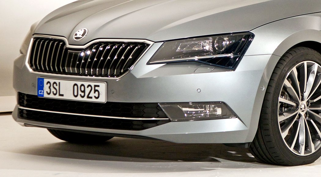 Škoda Superb