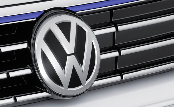VW odmítá žalobu na pozdní zveřejnění informací o obcházení emisí
