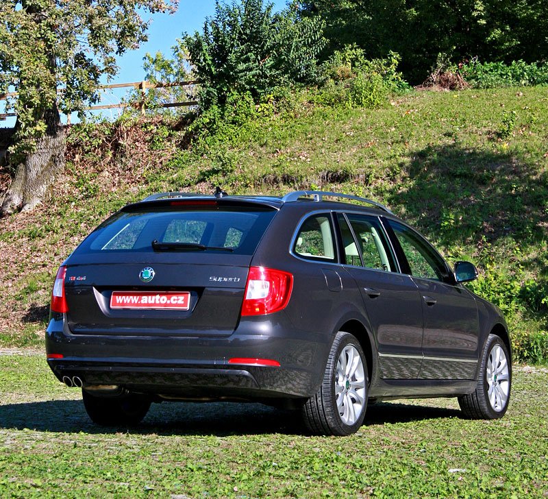 Škoda Superb Combi