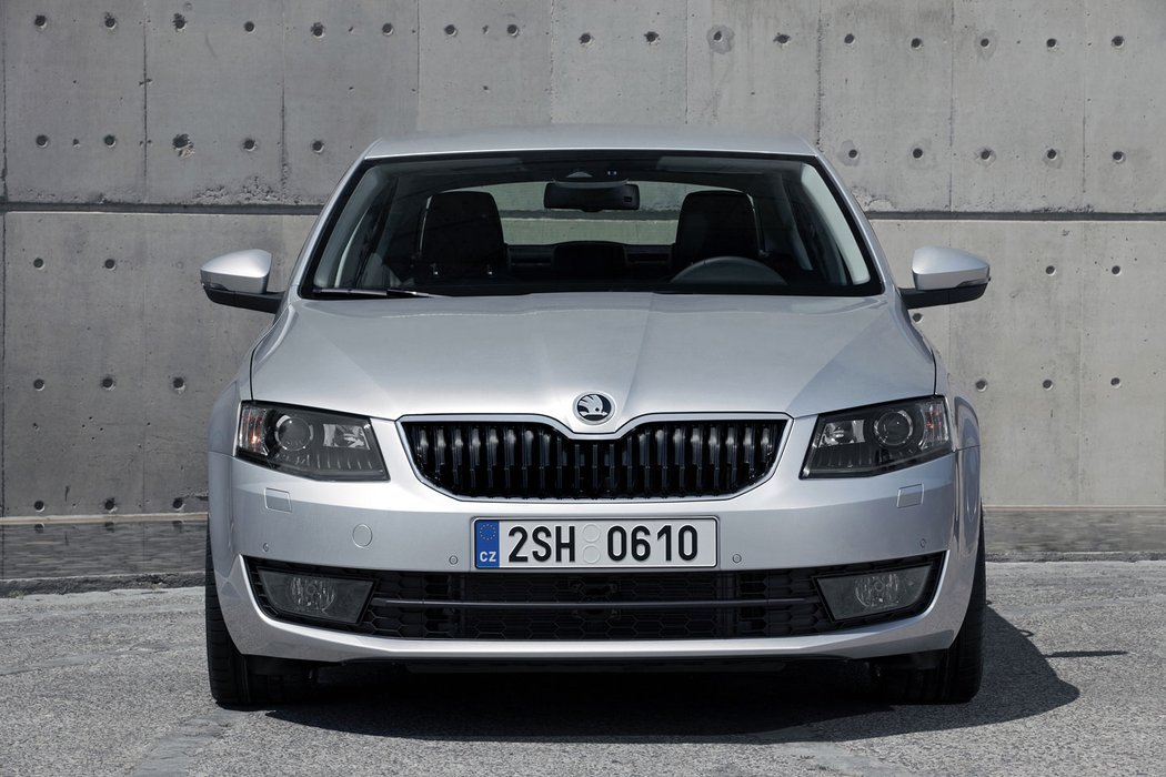 Škoda Octavia na 129 fotografiích