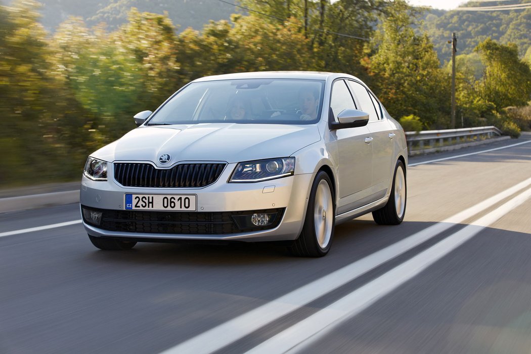 Škoda Octavia na 129 fotografiích