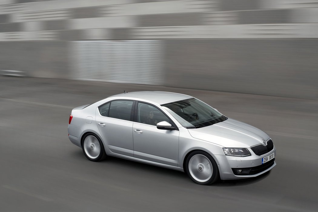 Škoda Octavia na 129 fotografiích