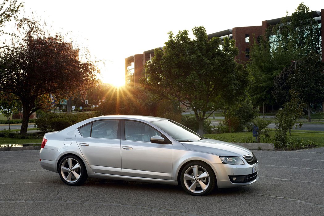 Škoda Octavia na 129 fotografiích