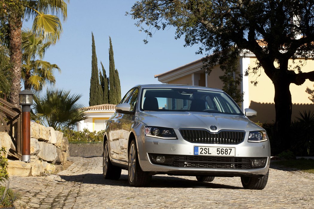 Škoda Octavia na 129 fotografiích