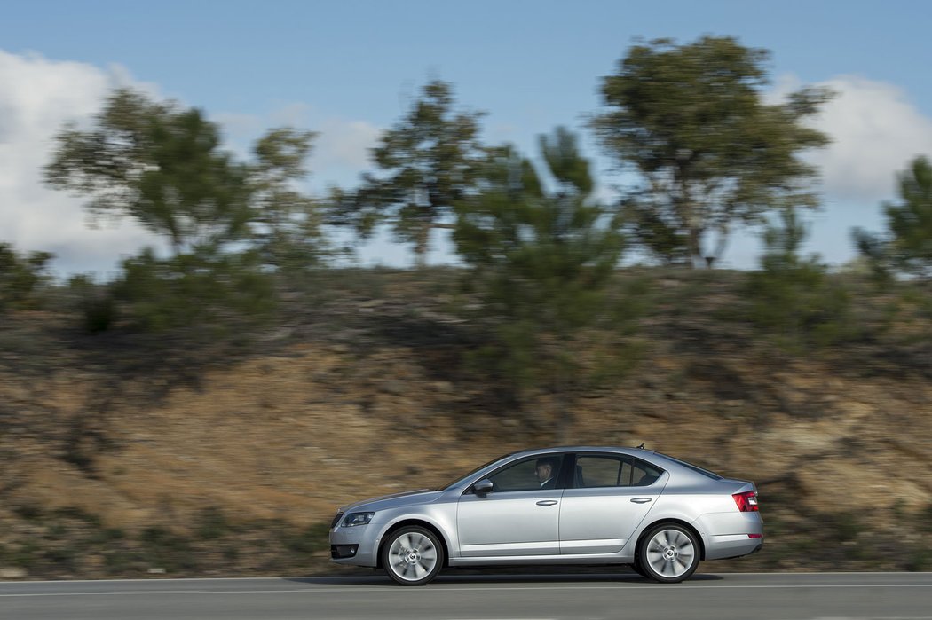 Škoda Octavia na 129 fotografiích