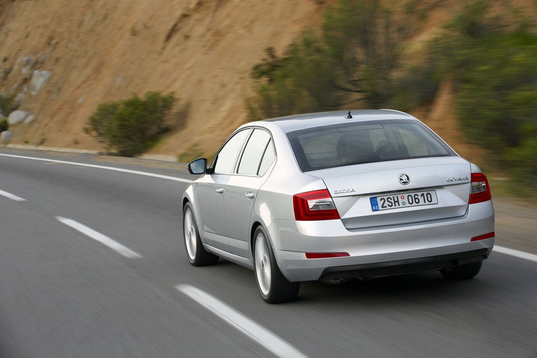 Škoda Octavia na 129 fotografiích