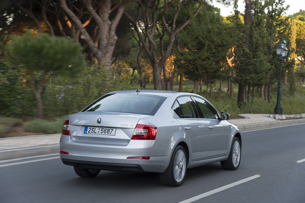 Škoda Octavia na 129 fotografiích