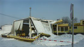 Škody, které v Česku způsobil sníh a námraza v minulých letech