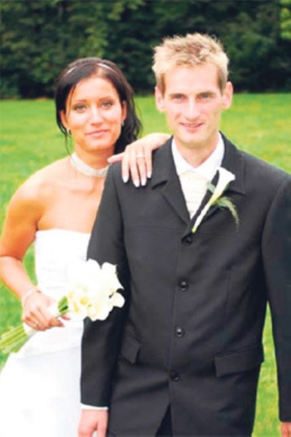 V roce 2007 měl Jakub Janda s Lucií svatbu. Nyní se chystá rozvod. 