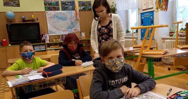 Platy učitelů asi čeká změna, Plaga nesouhlasí. A novela vyřeší nedostatek pedagogů?