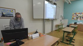Distanční výuka v jedné z pražských škol.