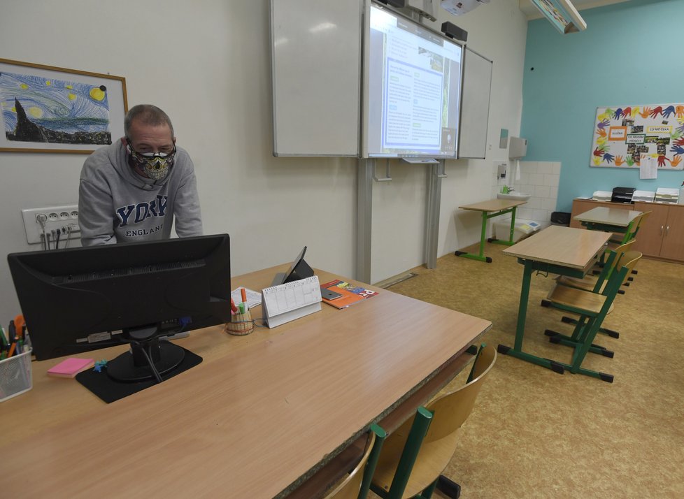 Distanční výuka v jedné z pražských škol