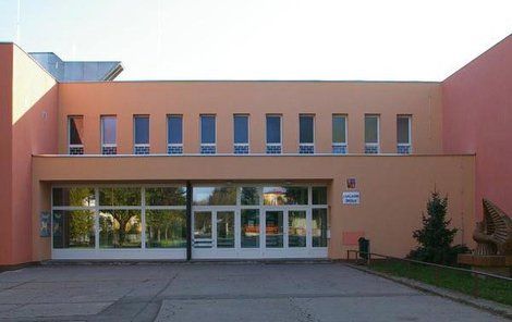 Škola Dr. Horáka v Prostějově, kde k útoku na učitelku došlo.