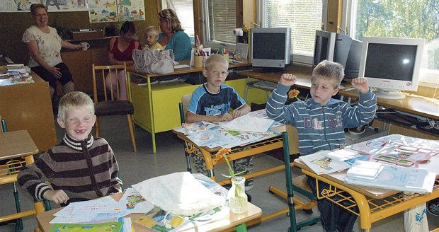 Snad bez větších problémů budou zvládat školu prvňáčci z hrčavské školy