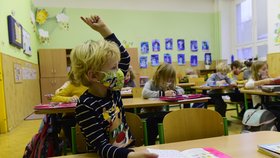 Základka v Olomouci: Do školy se vrátily pouze děti z 1. a 2. tříd. (4.1.2021)