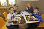 V některých školách si děti budou muset za svůj oběd maličko připlatit. (ilustrační foto)