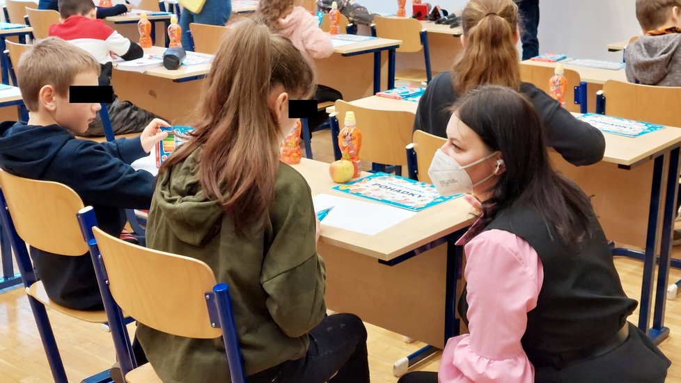 V 1. slovanském gymnáziu v Praze 1 začala fungovat jednotřídka pro uprchlíky z Ukrajiny. (7. března 2022)