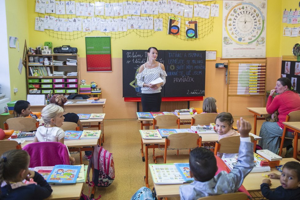 V Základní škole SNP v Hradci Králové zahájili 2. září 2019 nový školní rok.