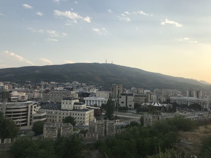 Výhled na město Skopje.