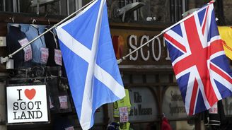 Průzkum vyvrátil fámy: Většina Skotů nechce ani po Brexitu opustit Velkou Británii