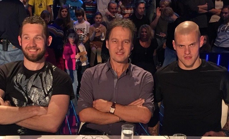 Martin Škrtel jako člen poroty v Superstar spolu s Jánem Lašákem (vlevo) a Pavolem Haberou