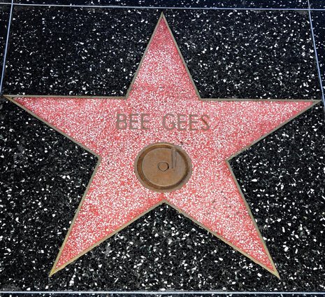 Skupina Bee Gees má na hollywoodském chodníku svou hvězdu slávy