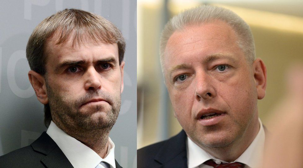 Končící šéf protimafiánského útvaru Robert Šlachta a ministr vnitra Milan Chovanec (ČSSD)