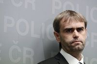 Šlachta rezignoval na funkci šéfa ÚOOZ, vedení policie prověřují žalobci