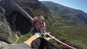 Mladý Čech Danny Menšík překonal ve francouzských Alpách rekord v slackline.