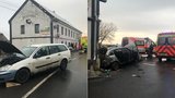 Vážná nehoda na Kladensku: Auto po nehodě srazilo dvě dívky (obě 14)! Vrtulník zasahoval nadvakrát