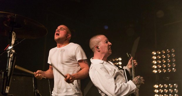 Britská punková kapela Slaves vystoupí v létě na Colours of Ostrava.