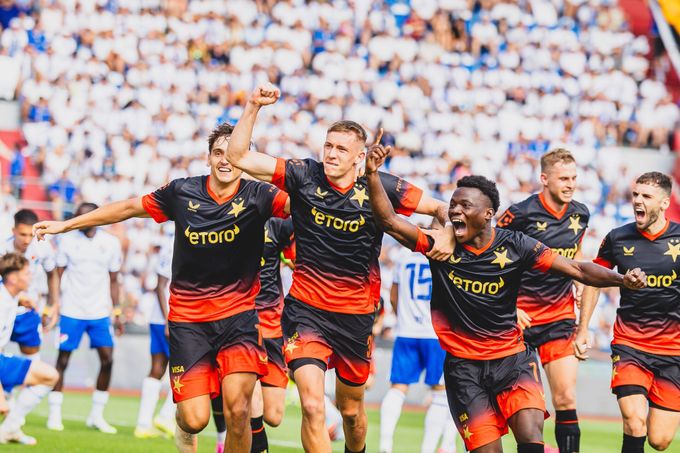 ONLINE: Slavia - Pardubice. V základu Provod, na pravém kraji Piták, hraje i N'Guessan ONLINE: Slavia - Pardubice. V základu Provod, na pravém kraji Piták, hraje i N'Guessan