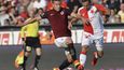 Utkání 8. kola první fotbalové ligy: Sparta Praha - Slavia Praha, 25. září v Praze. Zleva Lukáš Mareček ze Sparty a Jan Bořil ze Slavie.