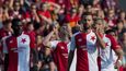 Utkání 8. kola první fotbalové ligy: Sparta Praha - Slavia Praha, 25. září v Praze. Muris Mešanovič ze Slavie (uprostřed) se raduje z gólu.