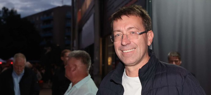 Na fotbalový svátek se přišel podívat reportér Jiří Hynek.