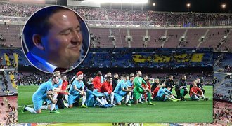 Děkovačka Slavie na prázdném Camp Nou, svět se bavil smíchem při losu