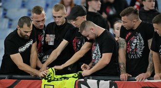 Slavia popsala děsivý výjezd do Říma: Útok nožem před zraky policie!