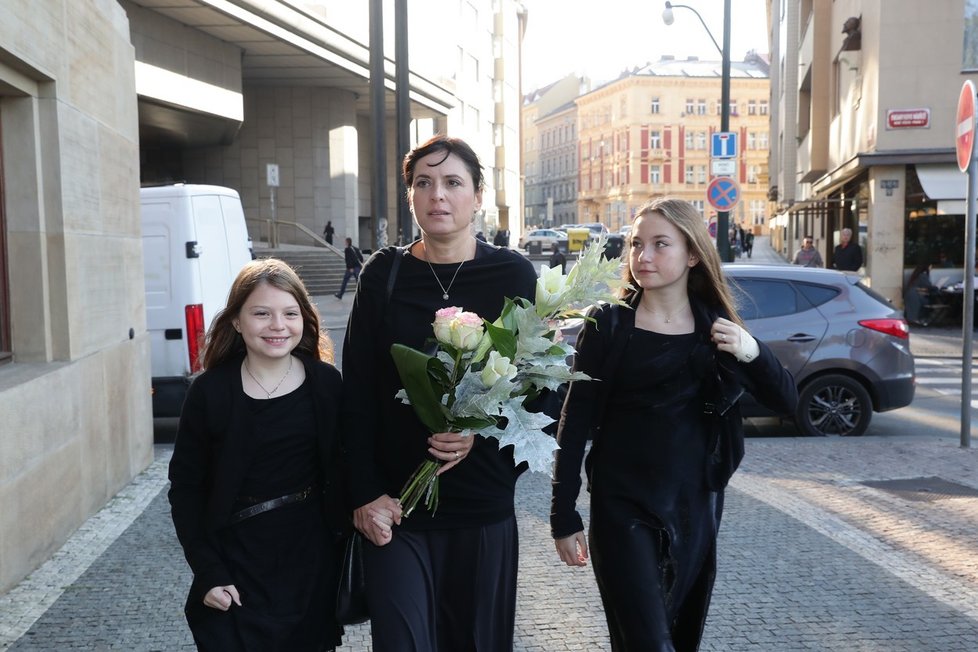 Barbora Kodetová s dcerami