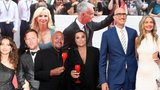 Láska na červeném koberci: Celebrity představily ve Varech své partnery. Kdo zůstal na ocet?